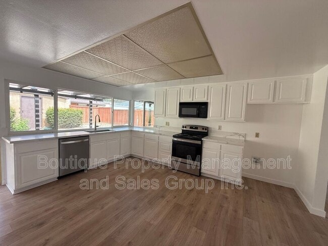 Building Photo - 24621 Overlake