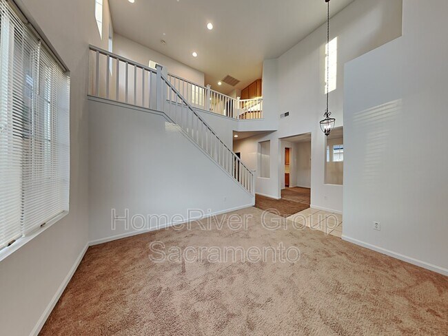 Building Photo - 9595 Crisswell Dr