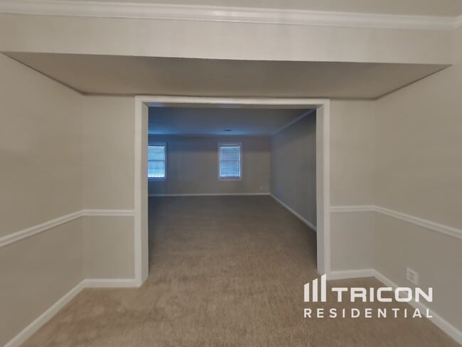 Building Photo - 1540 Academic Ct