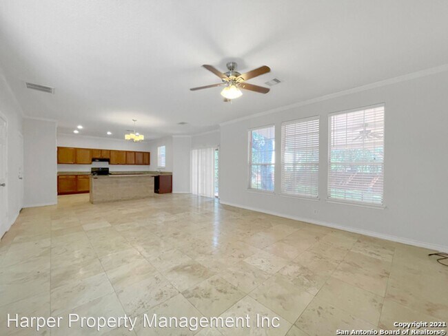 Foto del edificio - 3 br, 2.5 bath House - 8231 Midway Depot