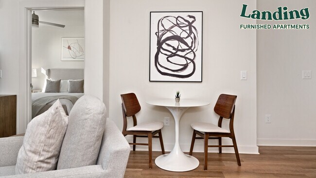 Foto del edificio - 102 Manatee Ave W