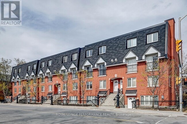 Building Photo - 313 St. Patrick St