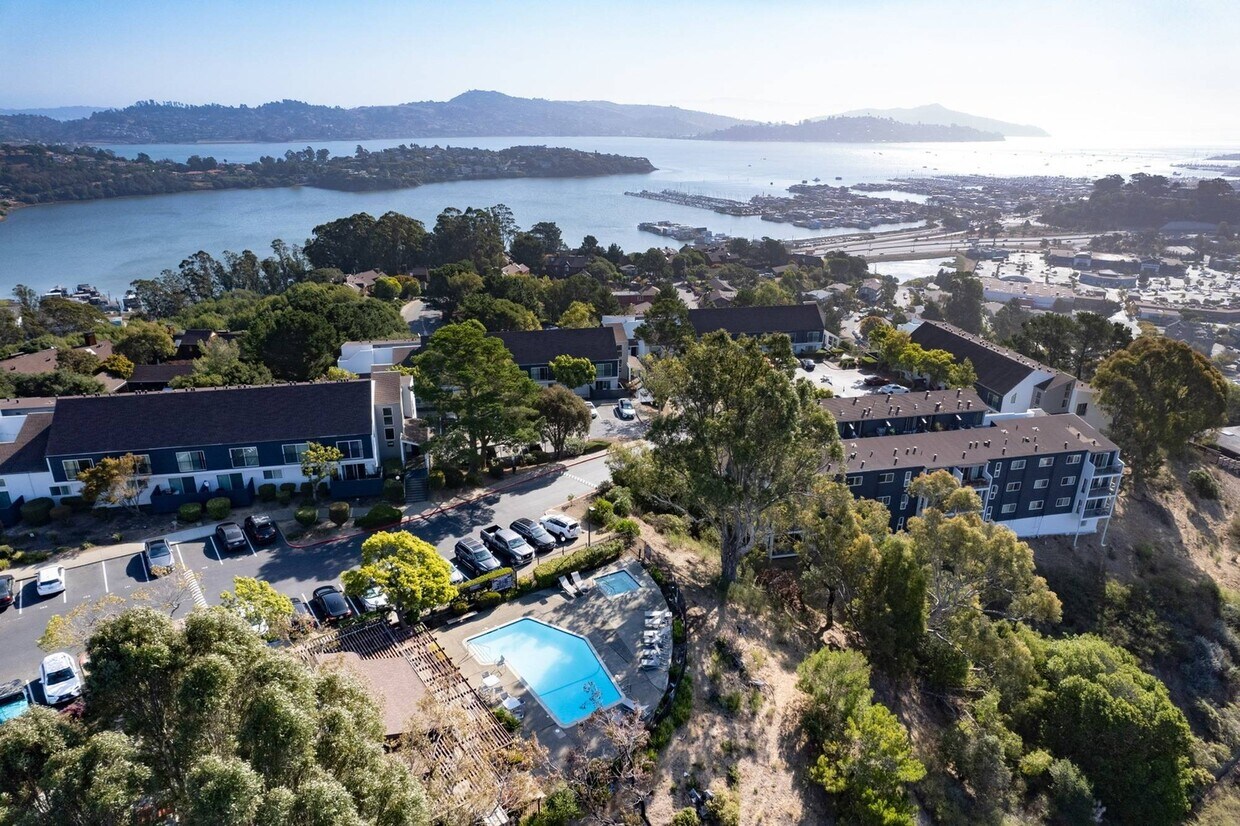 Summit at Sausalito 401 Sherwood Dr Sausalito, CA Apartments for