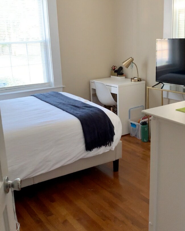 Foto del edificio - Grid House for rent!