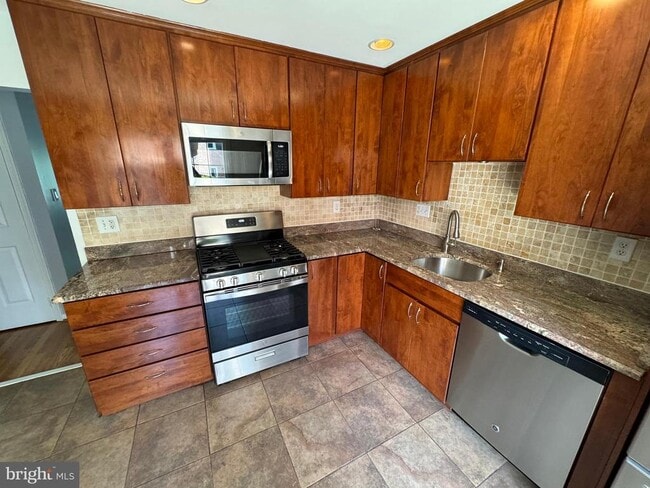 Building Photo - 2712 Carter Farm Ct