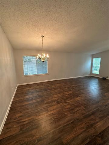 Foto del edificio - 2613 Chancellor Dr