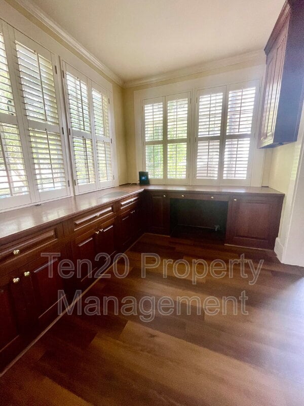 Foto del edificio - 1818 Slade Dr