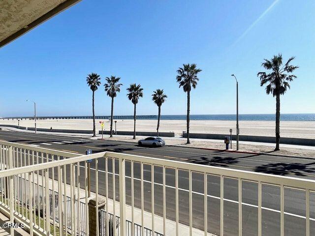 Building Photo - 277 E Surfside Dr