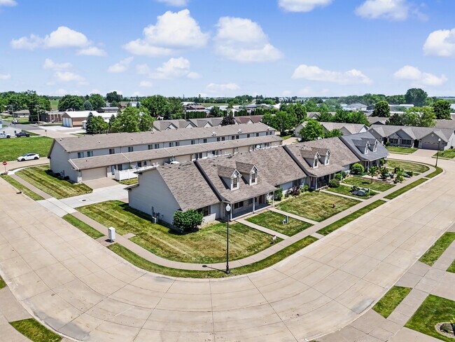 Foto del edificio - Towne & Country