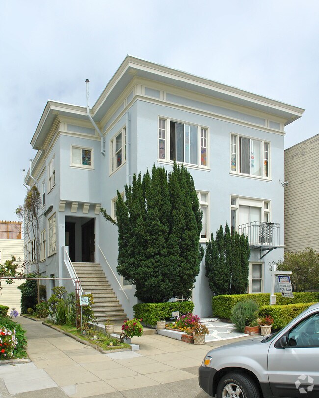 Building Photo - 1440-1442 Clement St