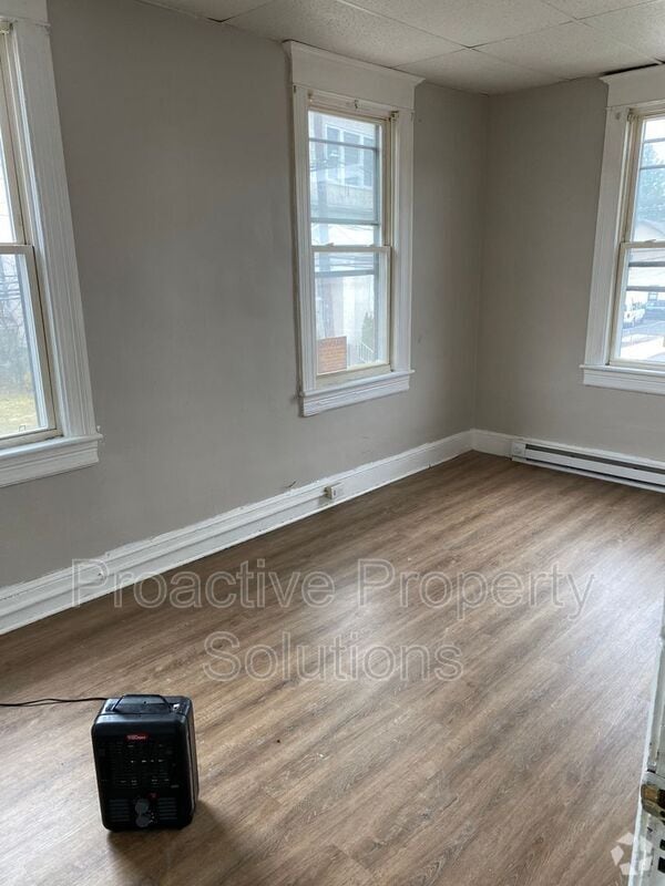 Apartments For Rent in Scranton KS with a Swimming Pool 1 Rentals