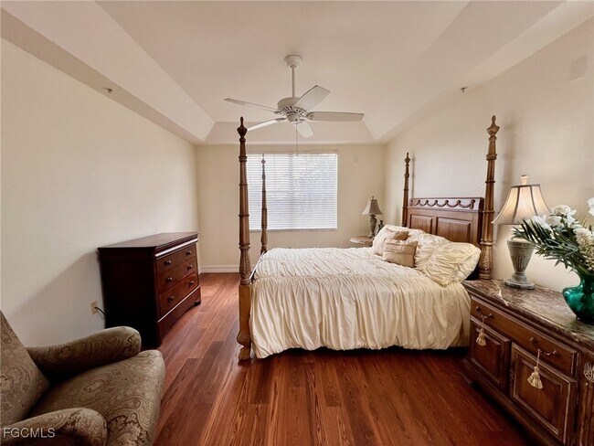 Foto del edificio - 1141 Van Loon Commons Cir