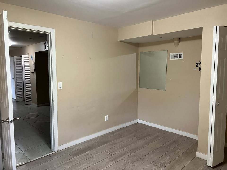 Photo du bâtiment - 22540 Gilley Rd