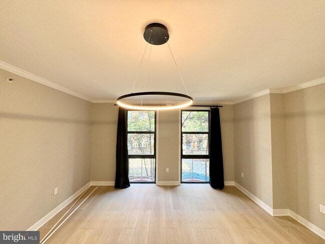 Foto del edificio - 616 E St NW