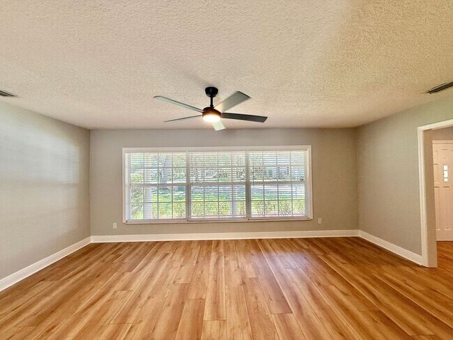 Building Photo - 4/3 WINTER PARK POOL HOME WITH WINTER PARK SCHOOLS! (Orange County Winter Park Schools)