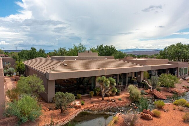 Building Photo - Paiute Springs at Entrada on Golf Course &...