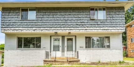 Building Photo - 8215 Crudele Dr