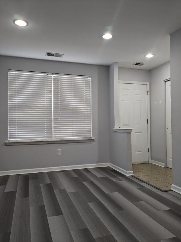 9457 Ashton Rd Unit Lovely Ashton Apartment, Philadelphia, PA 19114