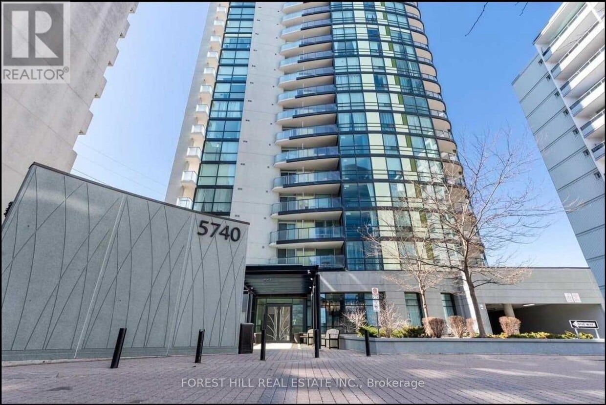 Primary Photo - 5740 Yonge St