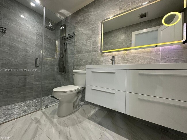 Foto del edificio - 4 br, 3.5 bath House - 4226 SW 134th Pl # 0