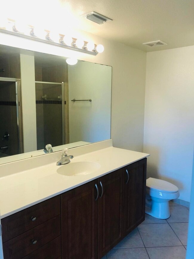 Foto del edificio - 6510 Emerald Dunes Dr
