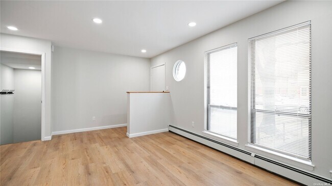 Building Photo - 96 Firwood Rd