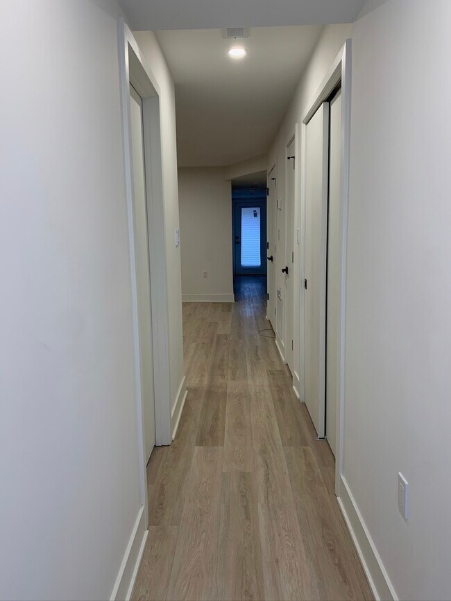 Foto del edificio - 1713 M St NE