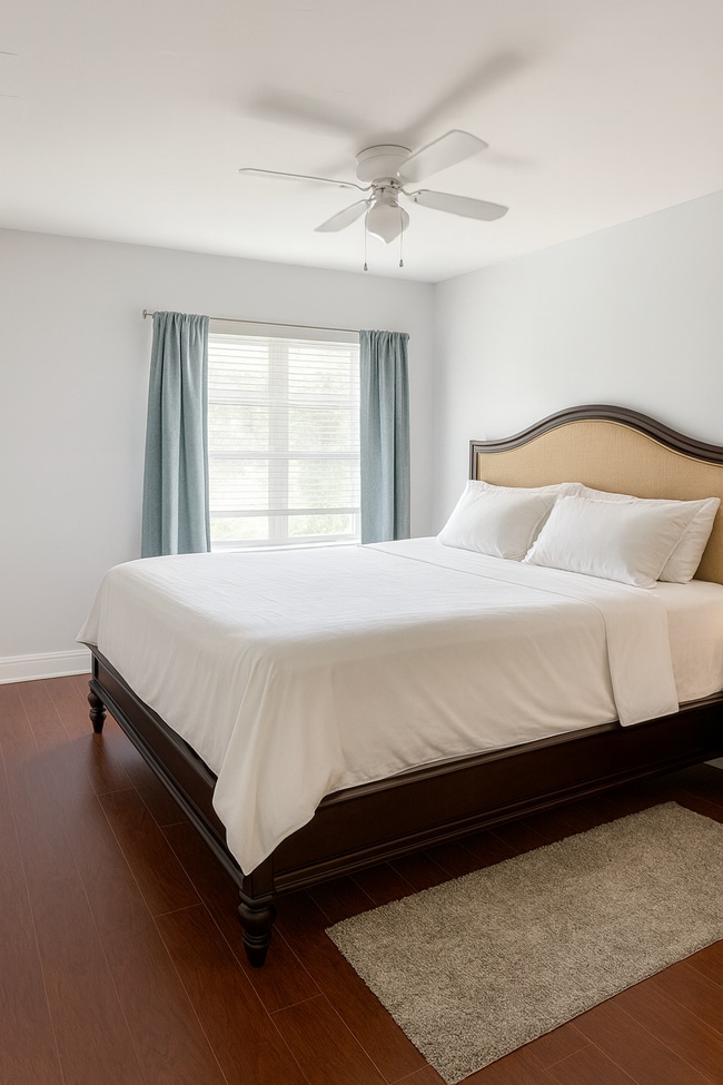 Master bedroom - 4160 Inverrary Dr