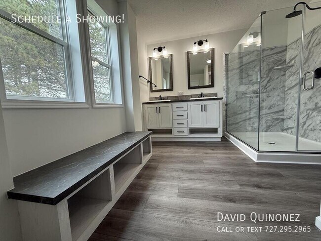 Building Photo - 6249 Roosevelt-