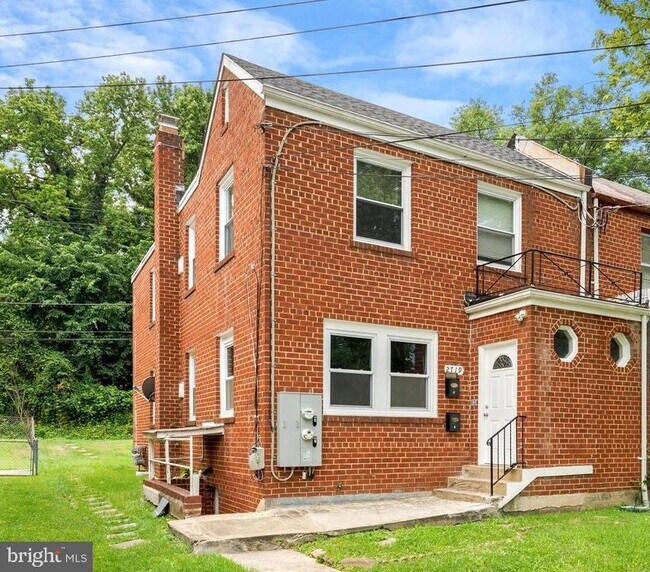 Foto del edificio - 2719 Fort Baker Dr SE