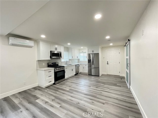 Building Photo - 26346 Pawpaw Ct