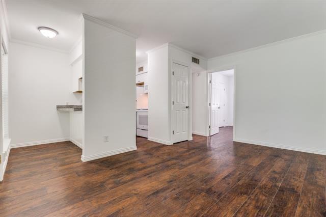 Foto del edificio - 5508 Tremont St