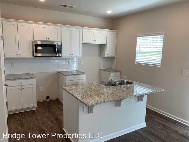 Building Photo - 3 br, 2.5 bath House - 7603 Wallace Farm Lane
