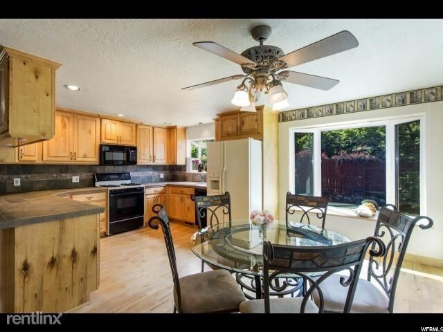 Building Photo - 5 br, 3 bath House - 8700 Kings Hill Drive