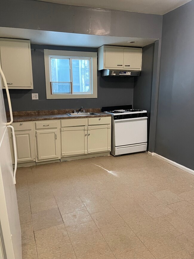 Cocina - 734 Roberts St