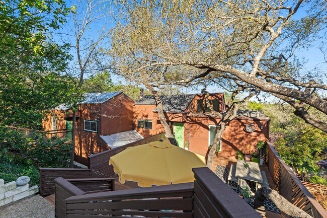 Foto del edificio - 2200 Homedale Dr