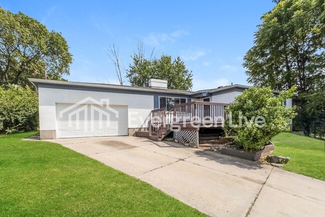 Foto del edificio - 5774 Glow Ct