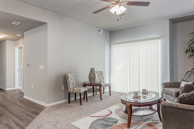 Building Photo - Carman Estates