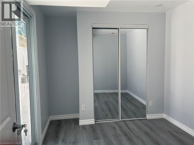 Building Photo - 58 Pathfinder Crescent