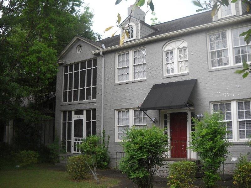 Primary Photo - 902 E Fairview Ave