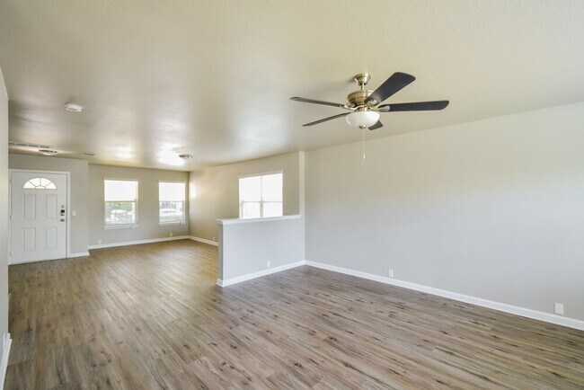 Foto del edificio - 10943 Palomino Bluff