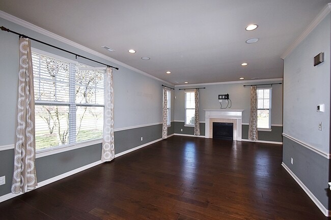 Building Photo - 6N385 Whitmore Cir