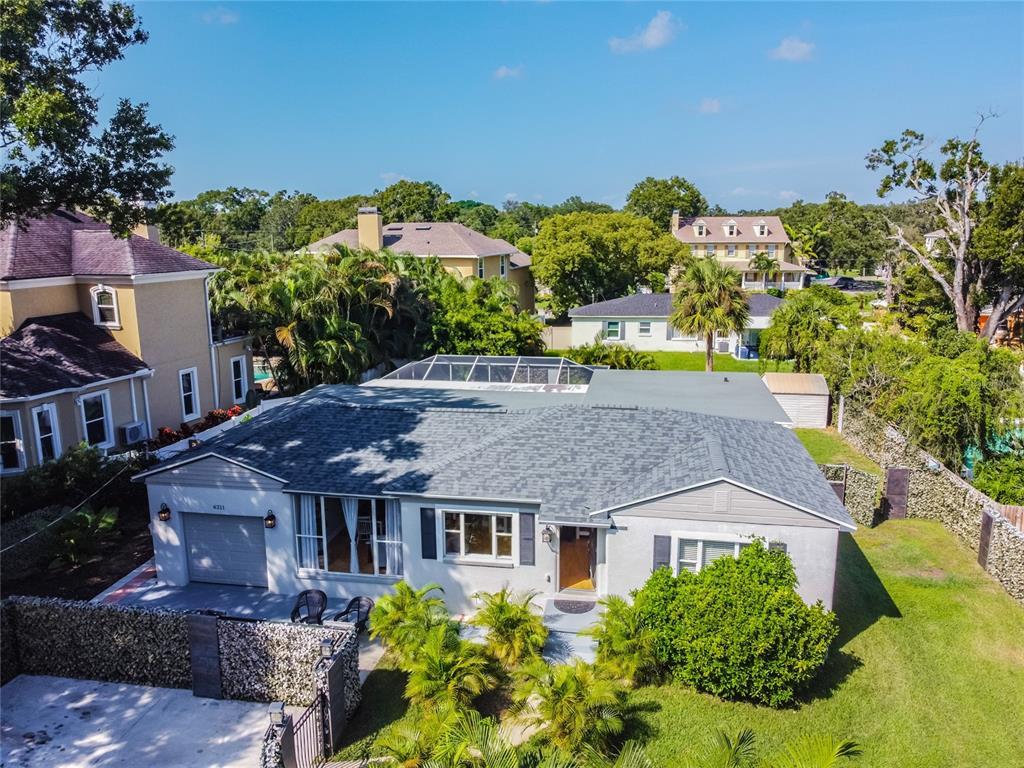 Primary Photo - 6211 Bayshore Blvd