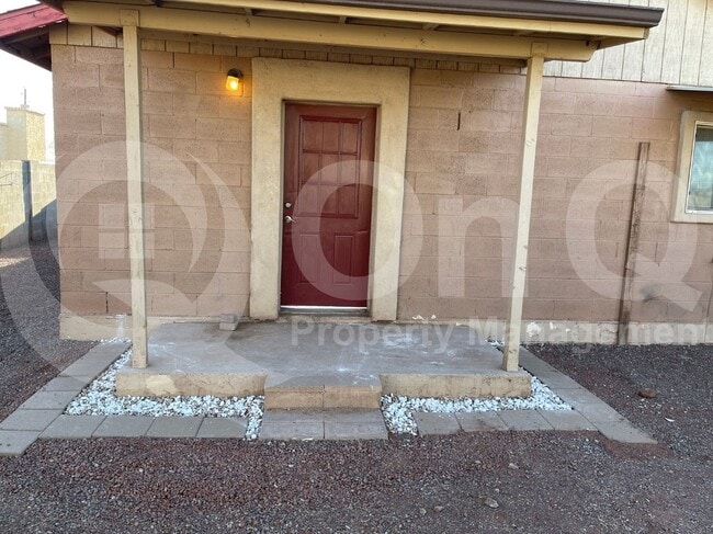 Foto del edificio - 4222 S 13th St