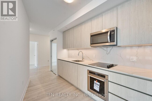 Photo du bâtiment - 15 Richardson St