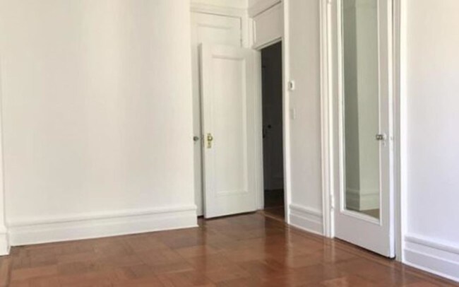 Building Photo - 251 West 92nd Street