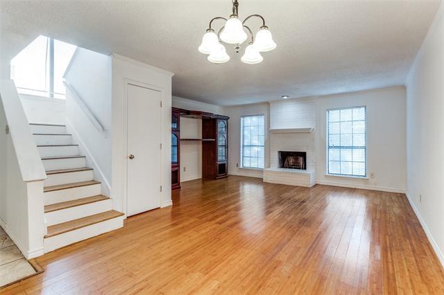 Building Photo - 2414 Cordoba Dr