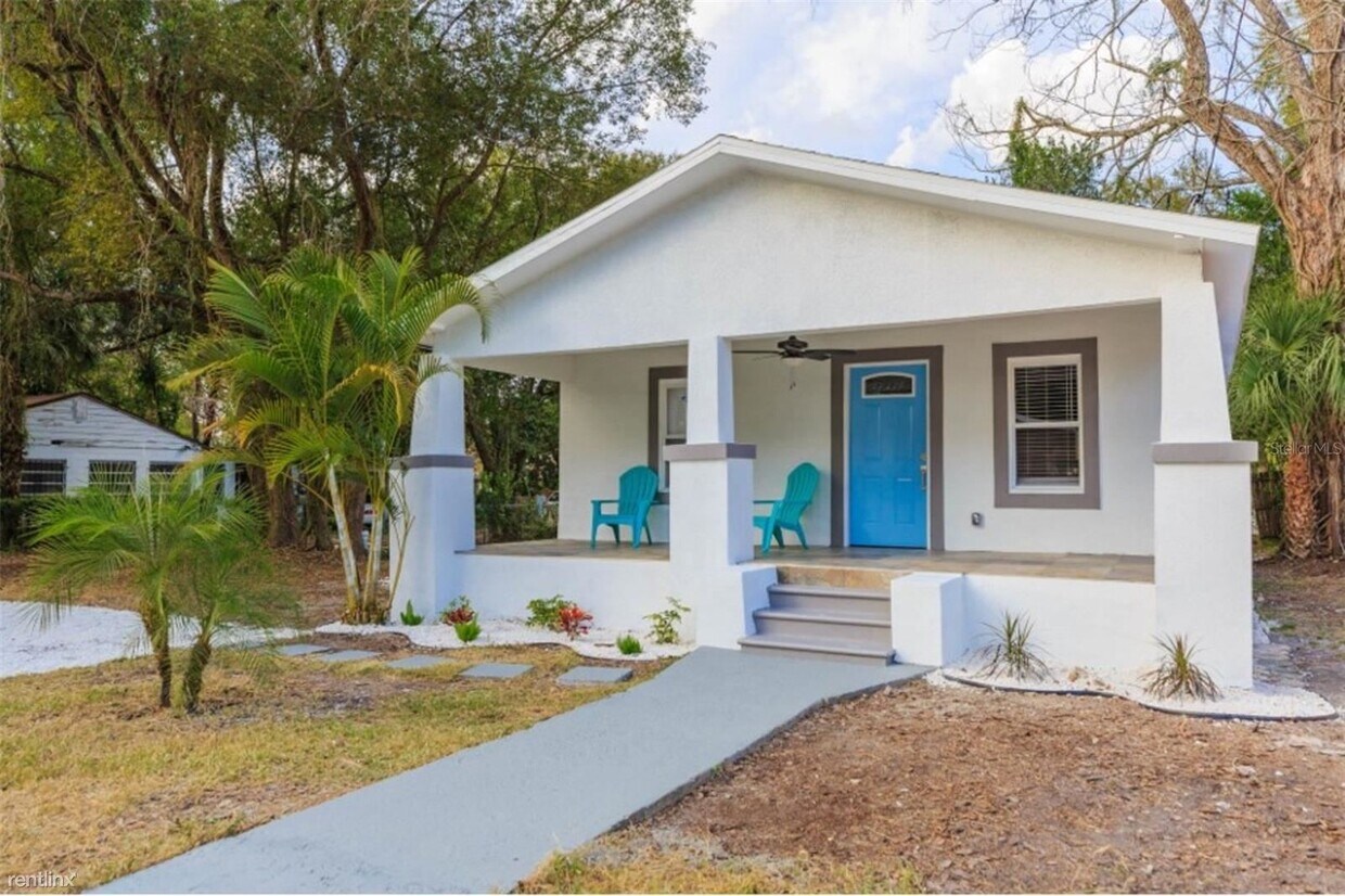 Primary Photo - 3 br, 2 bath House - 502 E Cluster Avenue