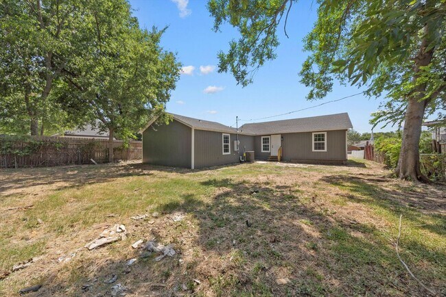 Building Photo - 3409 Speight Ave