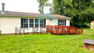 Building Photo - 3155 Mountain Brook Trail